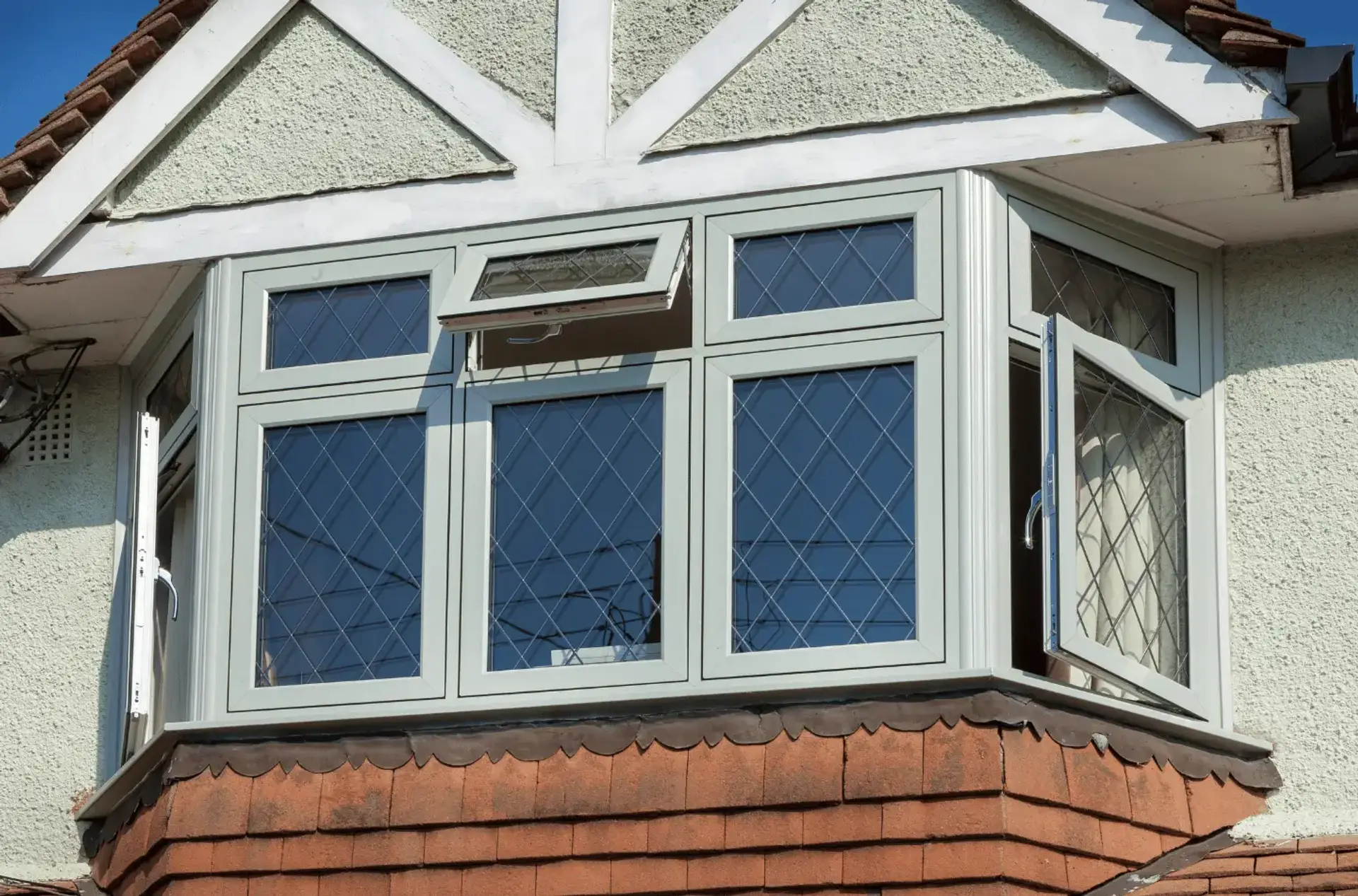 Agate Grey Flush Bay Window